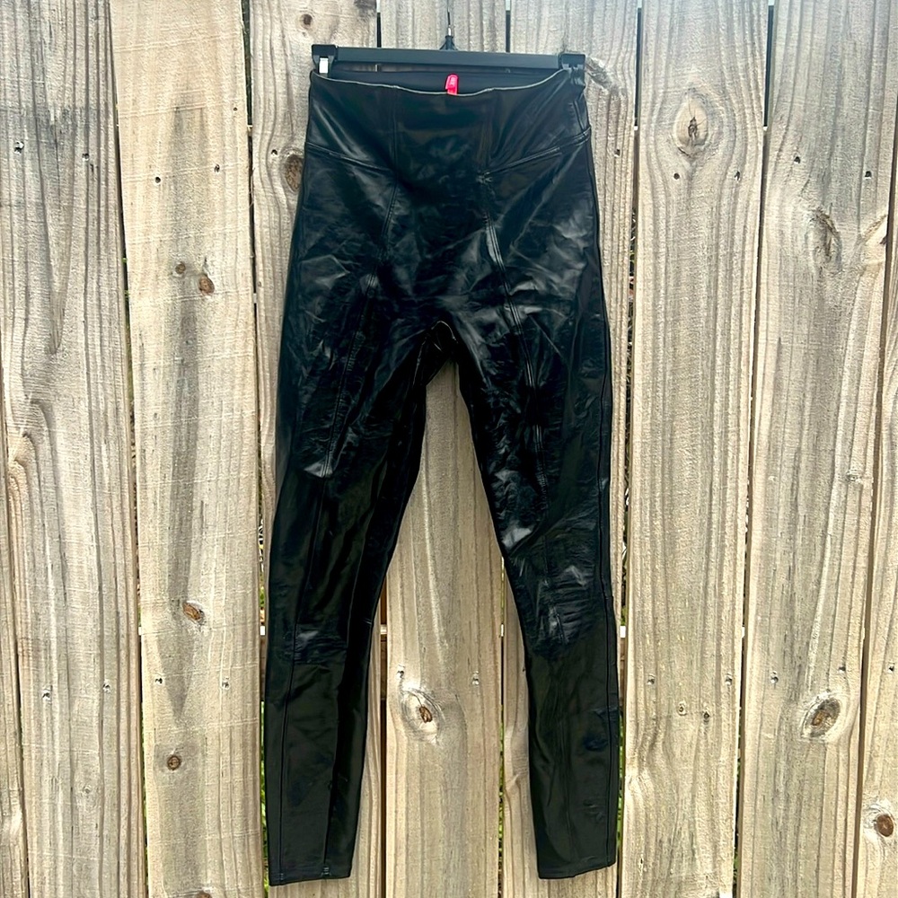 🥀🥀🥀 SPANX FAUX LEATHER LEGGINGS SIZE XS NWOT 🥀🥀🥀